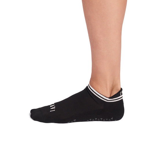 Savvy Grip Socks | Socks > Grip | Tavi – Tavi Active