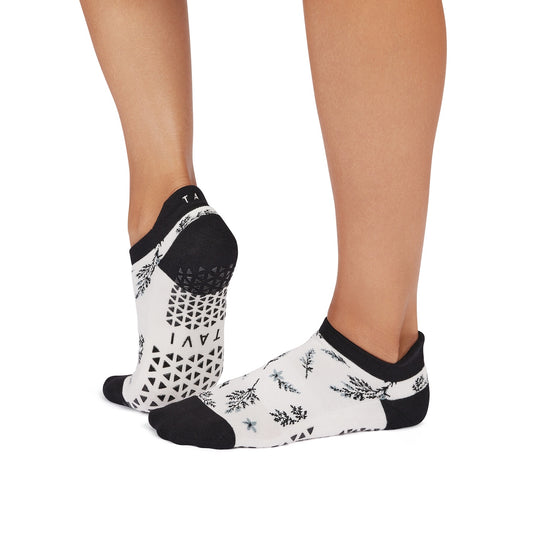 Savvy Grip Socks | | Tavi – Tavi Active