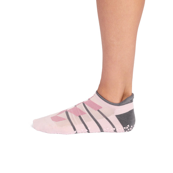 Savvy Grip Socks | Socks > Grip | Tavi – Tavi Active