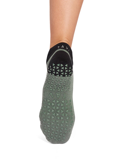 Savvy Grip Socks | Socks > Grip | Tavi – Tavi Active