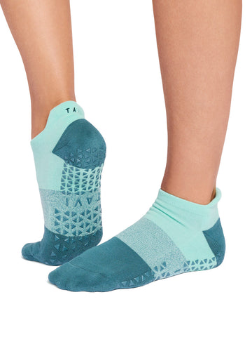 Savvy Grip Socks | Socks > Grip | Tavi – Tavi Active