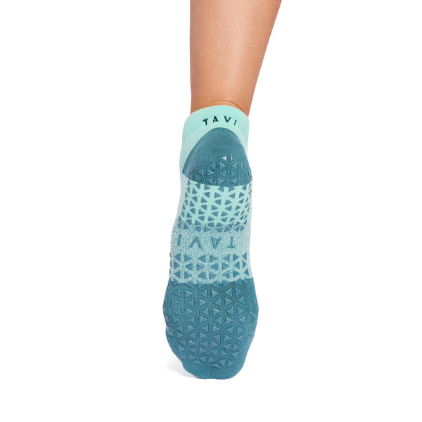 Savvy Grip Socks | Socks > Grip | Tavi – Tavi Active