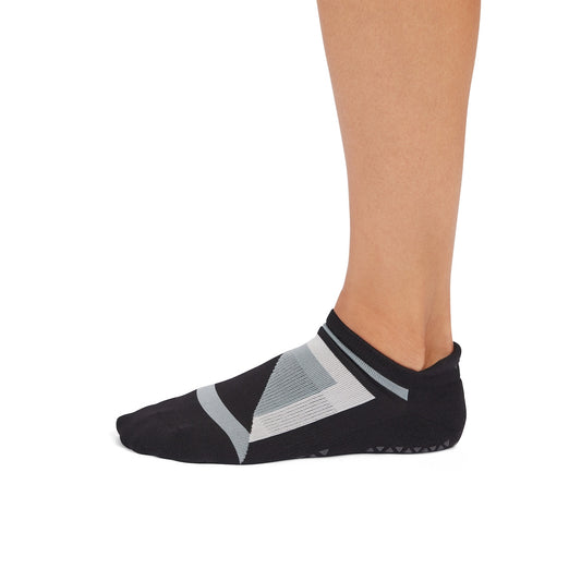 Savvy Grip Socks | Socks > Grip | Tavi – Tavi Active