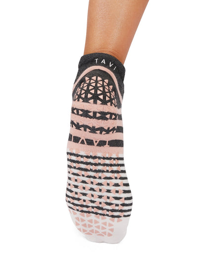 Savvy Grip Socks | Socks > Grip | Tavi – Tavi Active
