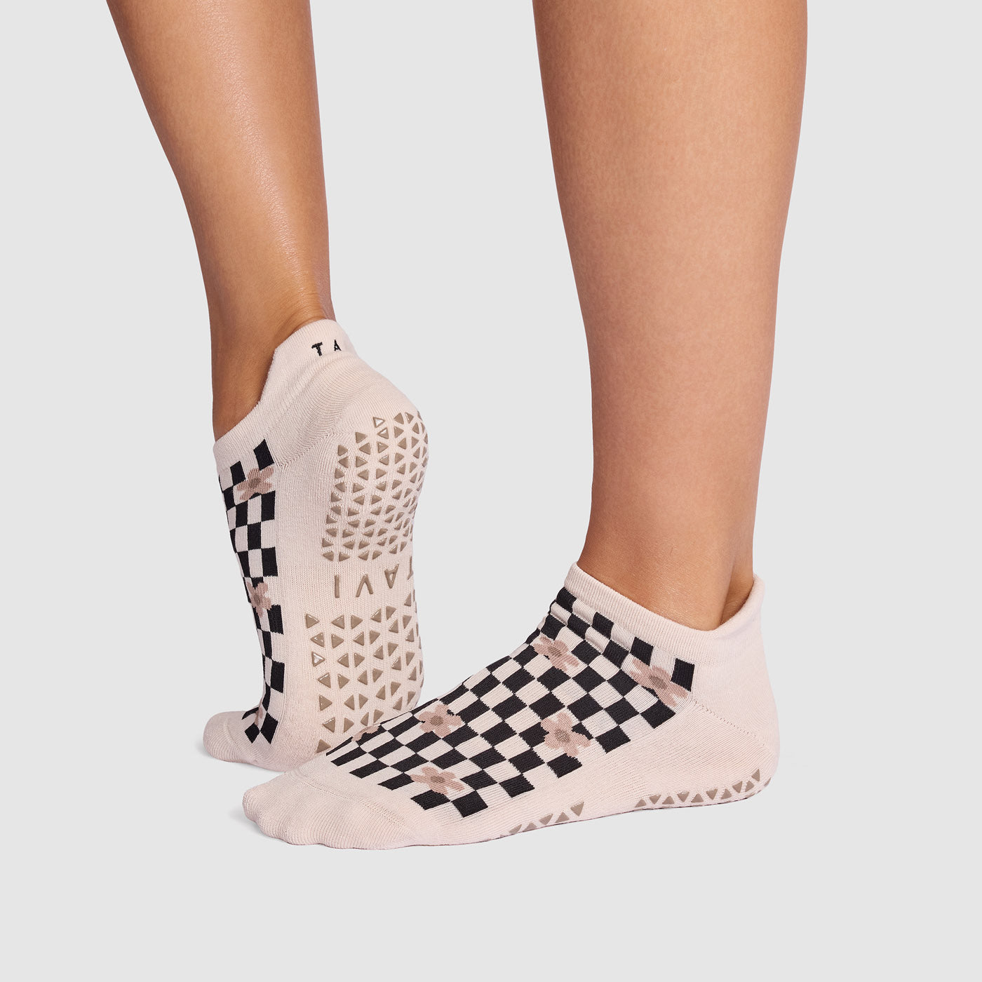 Savvy Grip Socks | | Tavi – Tavi Active