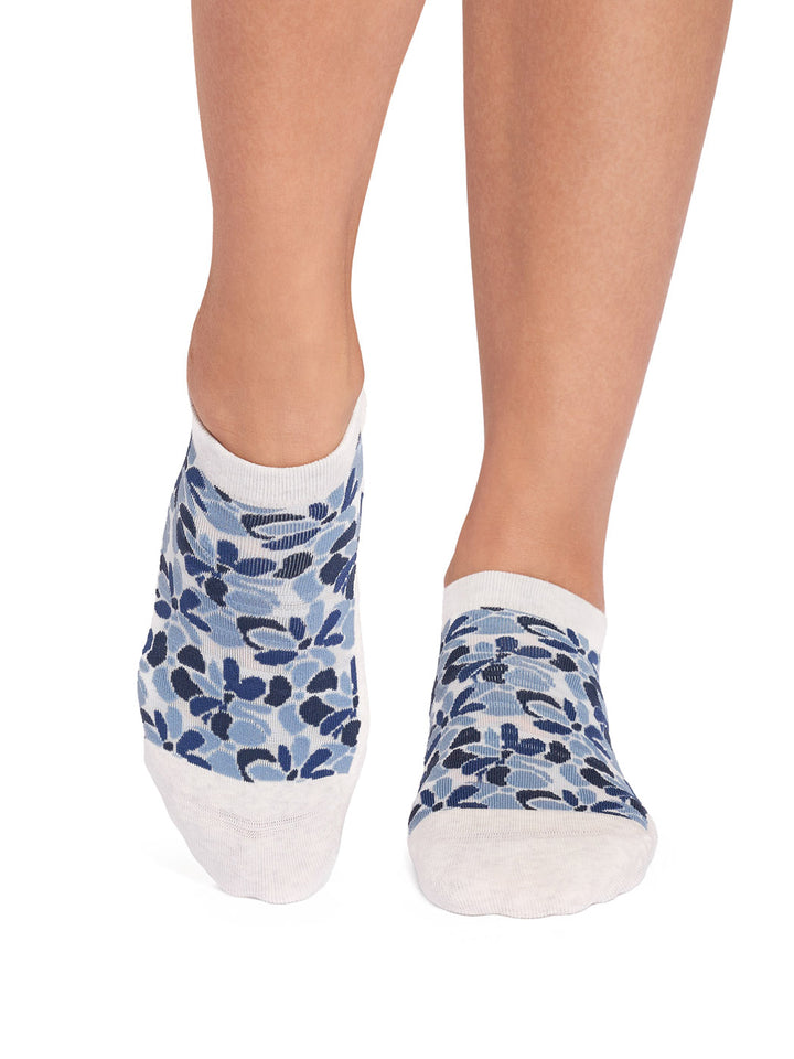 Savvy Grip Socks | Socks > Grip | Tavi – Tavi Active