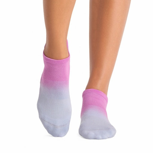 Savvy Grip Socks | Socks > Grip | Tavi – Tavi Active