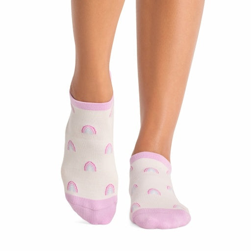 Savvy Grip Socks | Socks > Grip | Tavi – Tavi Active