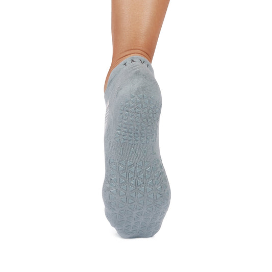 Savvy Grip Socks | Socks > Grip | Tavi – Tavi Active