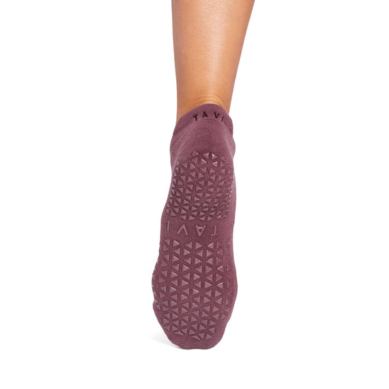 Savvy Grip Socks | Socks > Grip | Tavi – Tavi Active