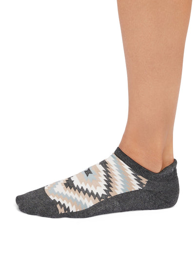 Savvy Grip Socks | Socks > Grip | Tavi – Tavi Active