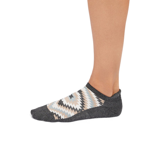 Savvy Grip Socks | Socks > Grip | Tavi – Tavi Active