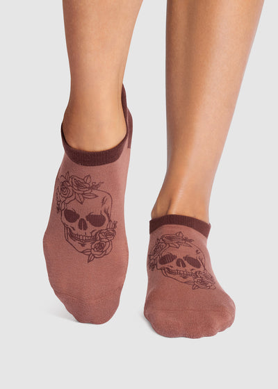 Savvy Grip Socks | Socks > Grip | Tavi – Tavi Active