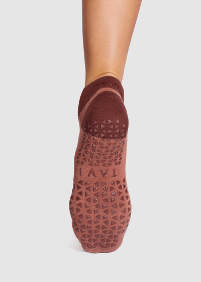Savvy Grip Socks | Socks > Grip | Tavi – Tavi Active