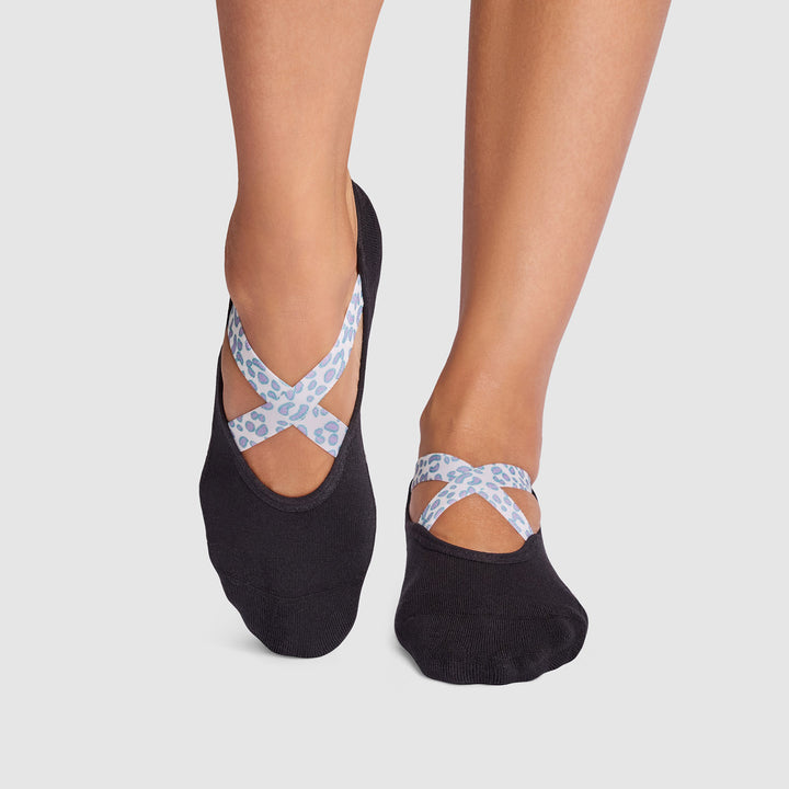 Chloe Grip Socks | Socks > Grip | Tavi – ToeSox | Tavi | Vooray