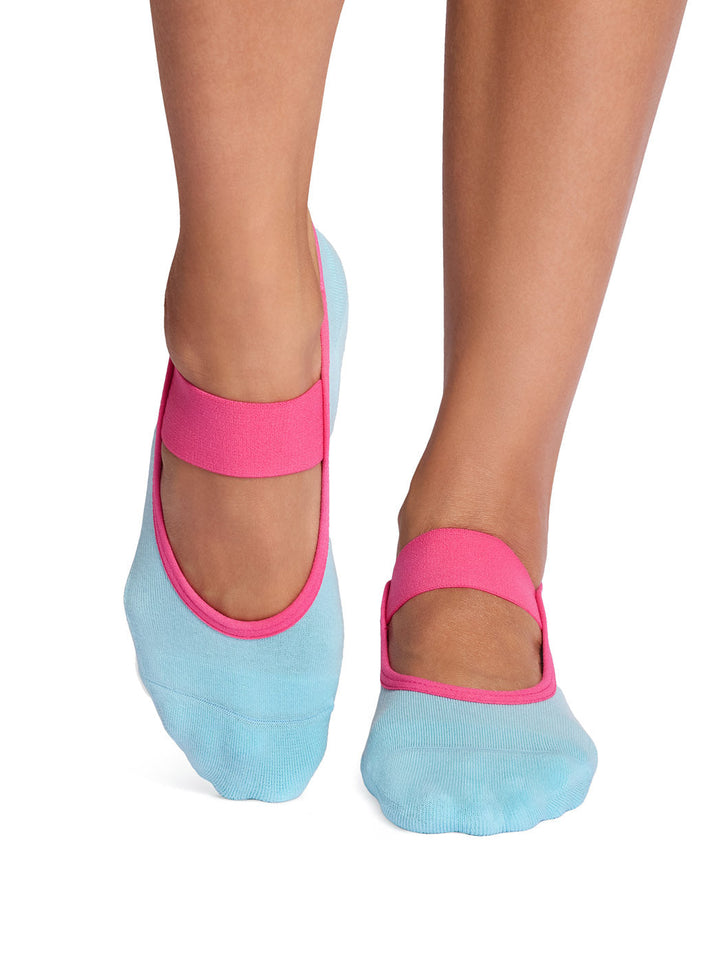 Lola Grip Socks | Socks > Grip | Tavi – Tavi Active
