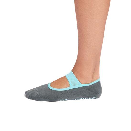 Lola Grip Socks | Socks > Grip | Tavi – Tavi Active