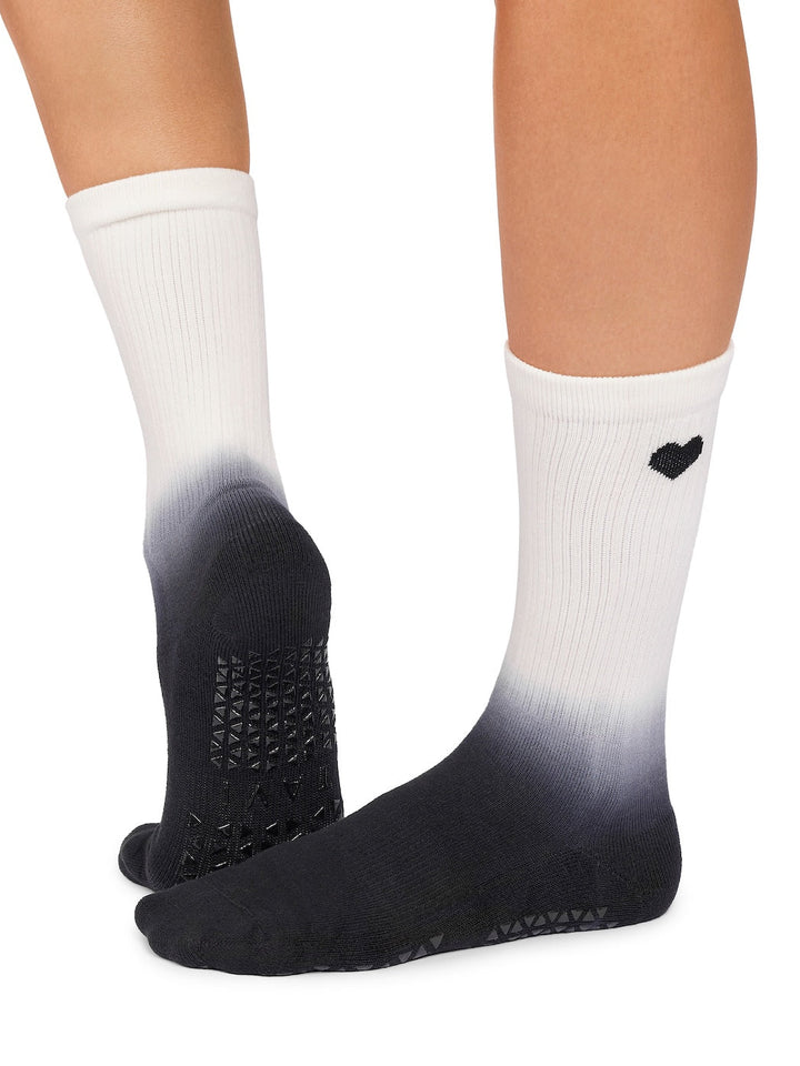 Kai Grip Socks | Socks > Grip | Tavi – Tavi Active