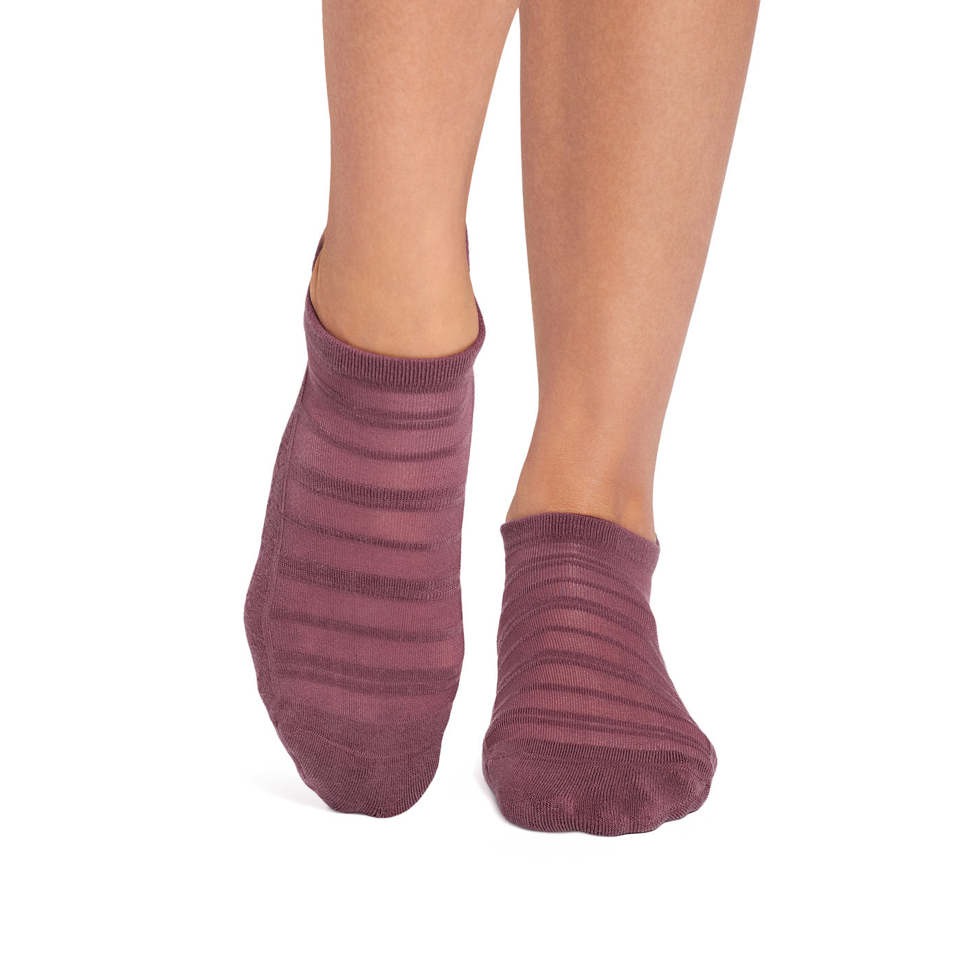 Savvy Breeze Grip Socks | Socks > Grip | Tavi – Tavi Active
