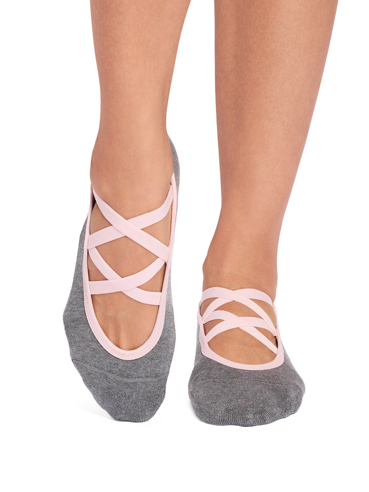 Luanna Grip Socks | Socks > Grip | Tavi – Tavi Active