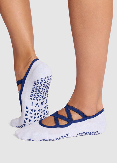 Luanna Grip Socks | Socks > Grip | Tavi – Tavi Active