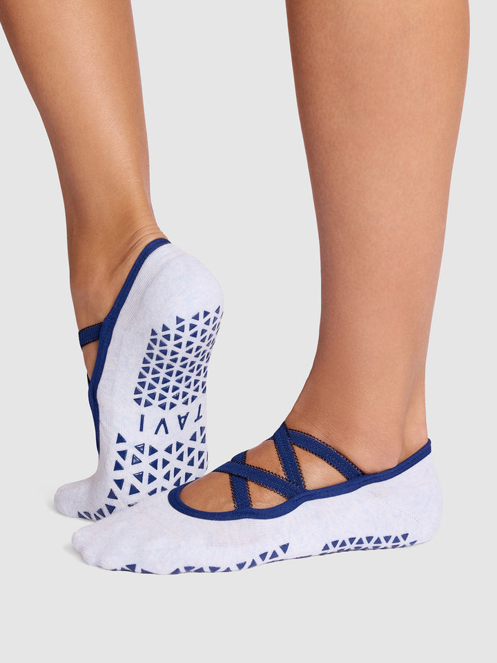 Luanna Grip Socks | Socks > Grip | Tavi – Tavi Active