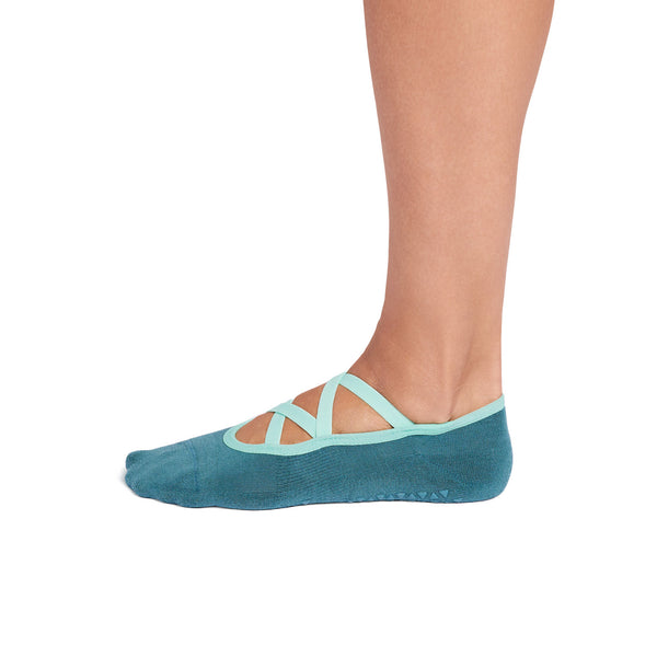 Luanna Grip Socks | Socks > Grip | Tavi – Tavi Active