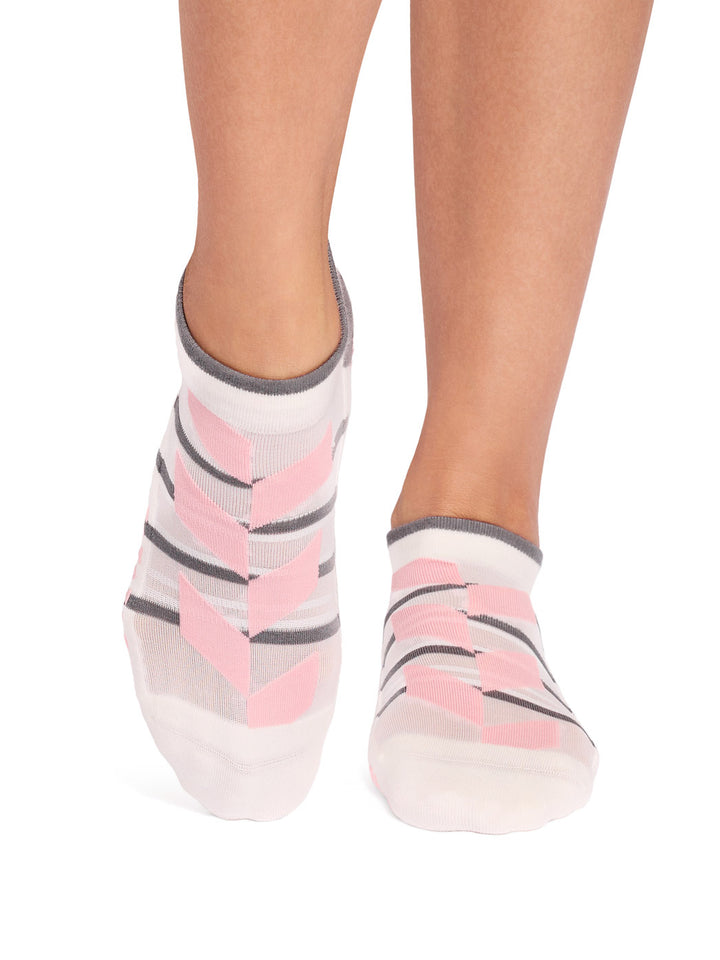 Cora Grip Socks | Socks > Grip | Tavi – Tavi Active