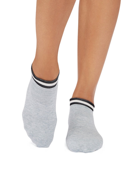 Cora Grip Socks | Socks > Grip | Tavi – Tavi Active