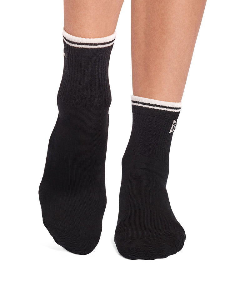 Aria Grip Socks | Socks > Grip | Tavi – Tavi Active