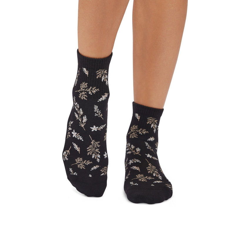 Aria Grip Socks | Socks > Grip | Tavi – Tavi Active