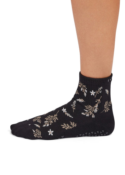 Aria Grip Socks | Socks > Grip | Tavi – Tavi Active