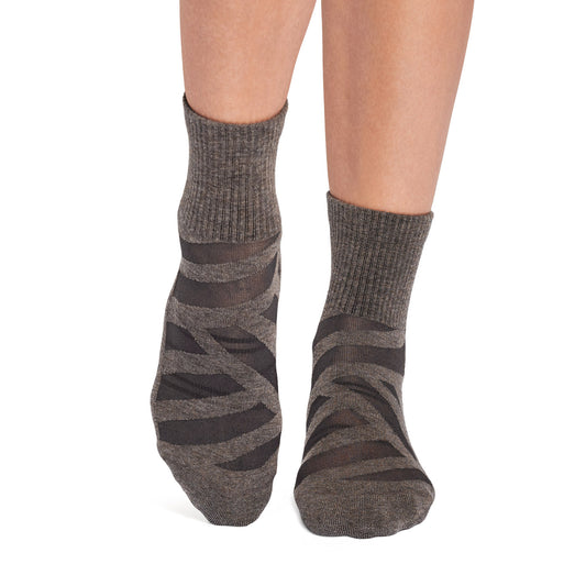 Aria Grip Socks | Socks > Grip | Tavi – Tavi Active
