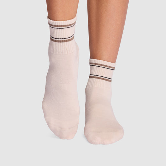 Aria Grip Socks | Socks > Grip | Tavi – Tavi Active