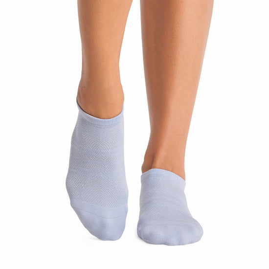 Savvy Tec Grip Socks | Socks > Grip | Tavi – Tavi Active