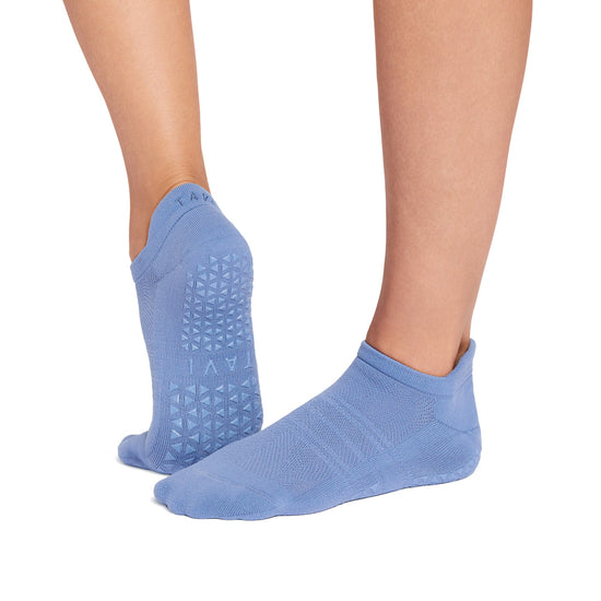 Savvy Tec Grip Socks | Socks > Grip | Tavi – Tavi Active