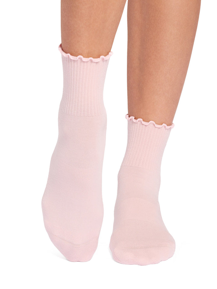 Aria Ruffle Grip Socks | Socks > Grip | Tavi – Tavi Active