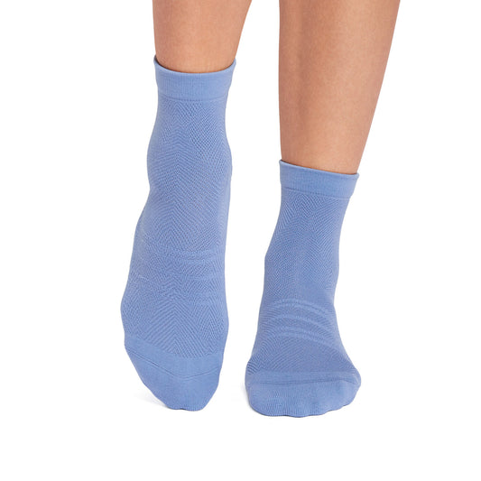 Aria Tec Grip Socks | Socks > Grip | Tavi – Tavi Active