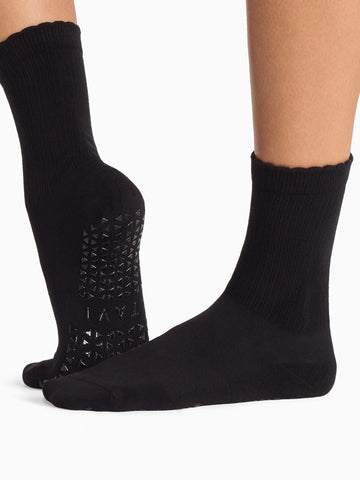 Kalea Scallop Grip Socks