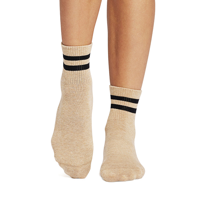 Aria Grip Socks | Socks > Grip | Tavi – ToeSox | Tavi | Vooray