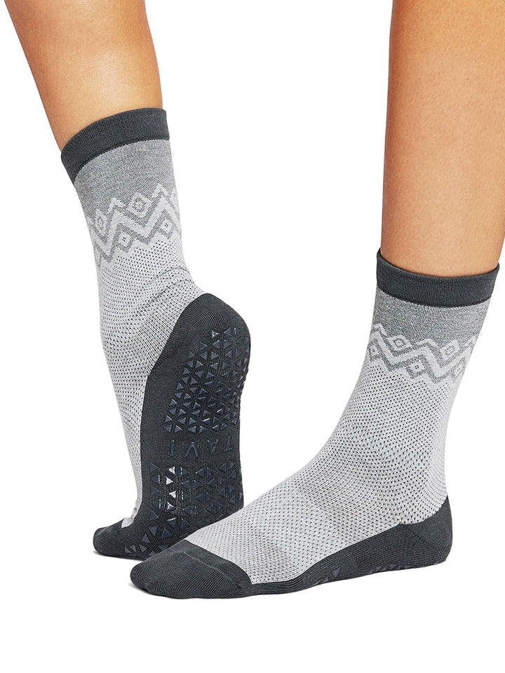 Jess Grip Socks | Socks > Grip | Tavi – Tavi Active