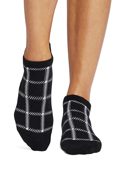 Savvy Grip Socks | Socks > Grip | Tavi – Tavi Active
