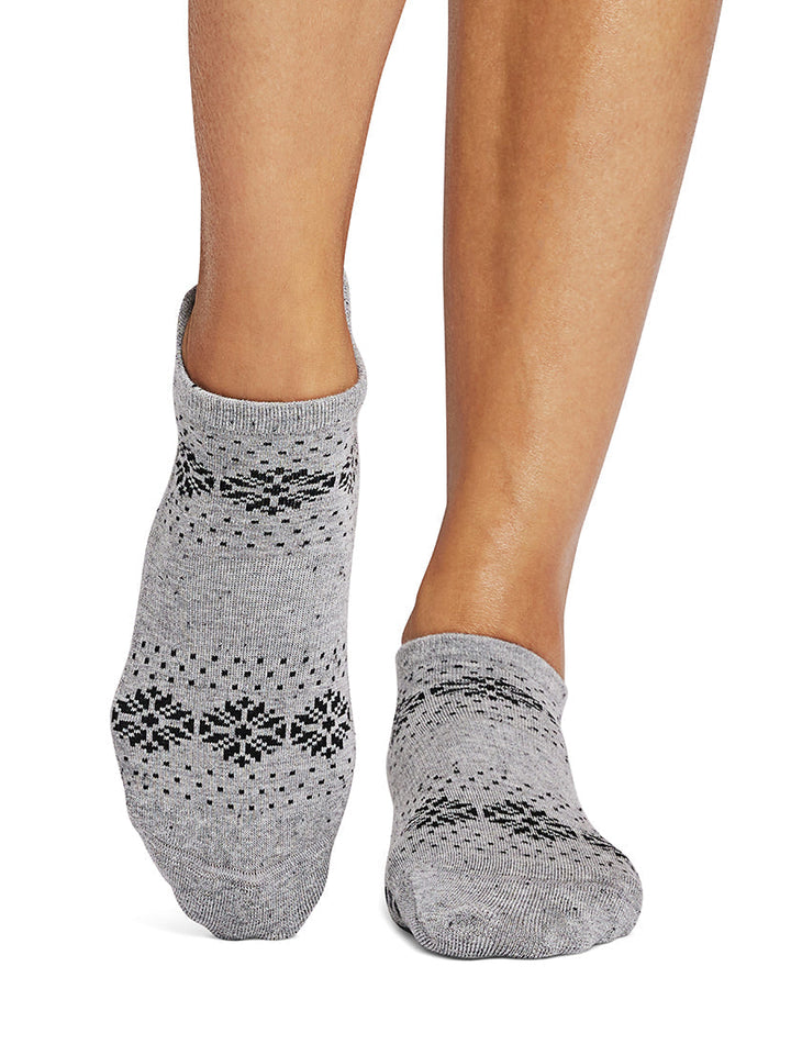 Savvy Grip Socks | Socks > Grip | Tavi – Tavi Active
