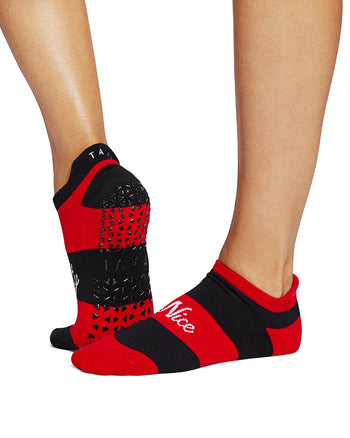 Savvy Holiday Grip Socks | Socks > Grip | Tavi – ToeSox | Tavi | Vooray