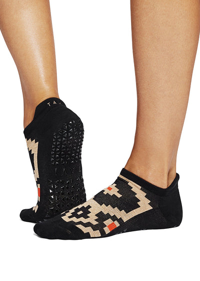 Savvy Grip Socks | Socks > Grip | Tavi – Tavi Active