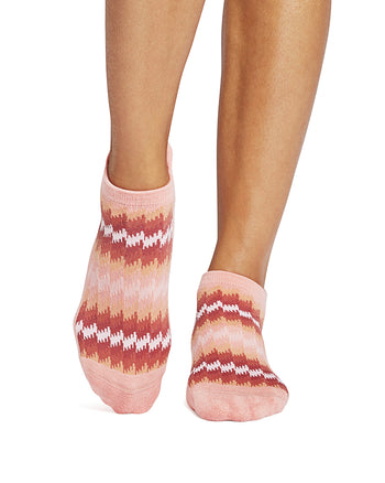 Savvy Grip Socks | Socks > Grip | Tavi – ToeSox | Tavi | Vooray