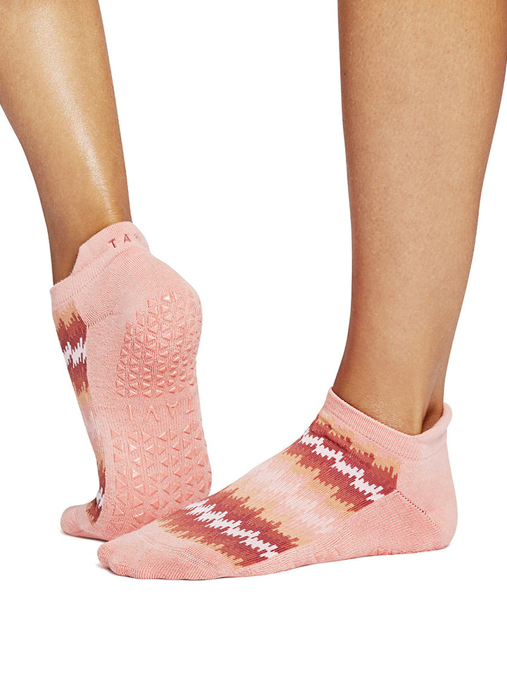 Savvy Grip Socks | Socks > Grip | Tavi – Tavi Active