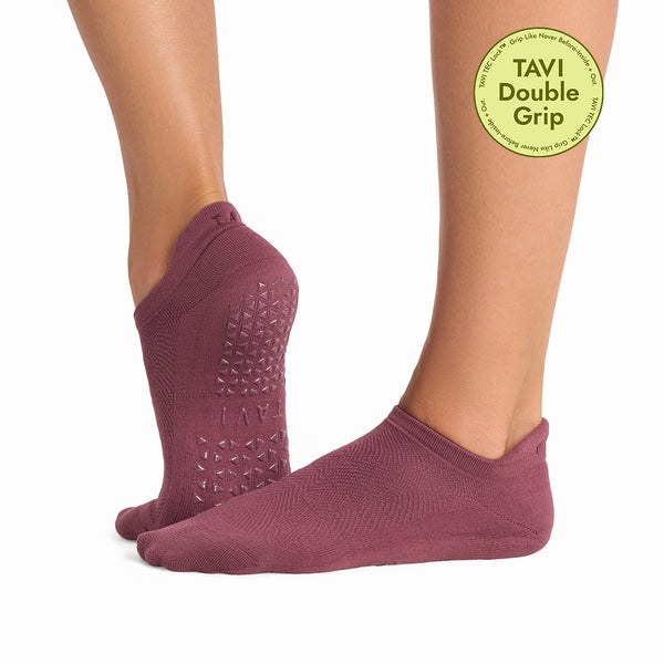 Savvy Tec Grip Socks | Socks > Grip | Tavi – Tavi Active