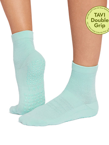 Aria Tec Grip Socks | Socks > Grip | Tavi – Tavi Active
