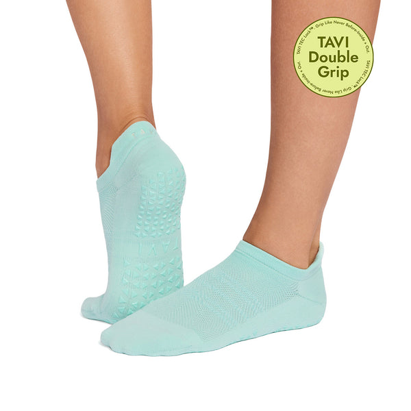 Savvy Tec Grip Socks | Socks > Grip | Tavi – Tavi Active
